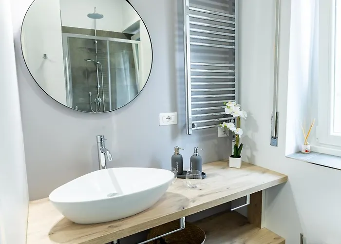 Noh Spacious Modern For 8 With 3 Bdr 2 Bathrooms * Rom