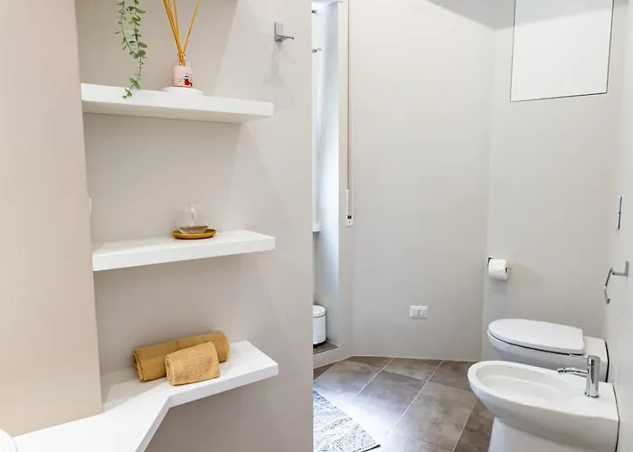 Noh Spacious Modern For 8 With 3 Bdr 2 Bathrooms Apartment *