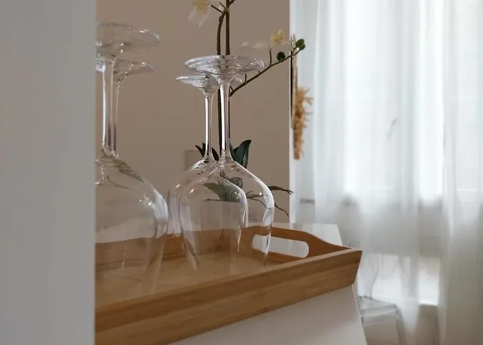 Noh Spacious Modern For 8 With 3 Bdr 2 Bathrooms Apartment Rom
